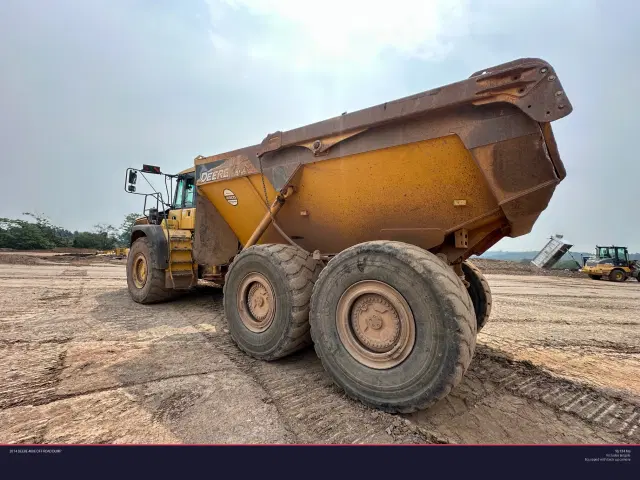 Image of John Deere 460E equipment image 2
