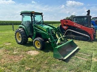 Image of John Deere 4720 Primary image