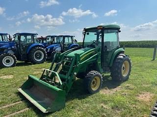 Image of John Deere 4720 equipment image 1
