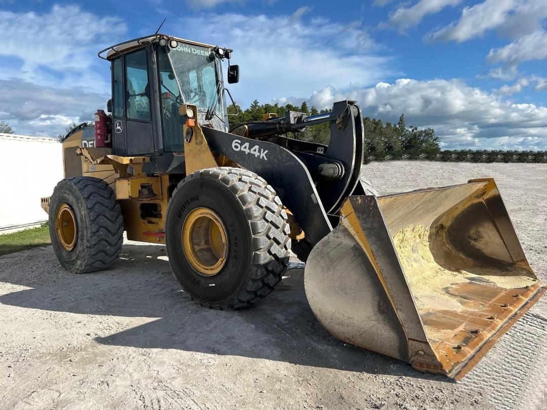 Image of John Deere 644K Primary Image