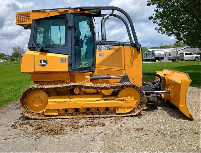 Image of John Deere 650K XLT equipment image 2