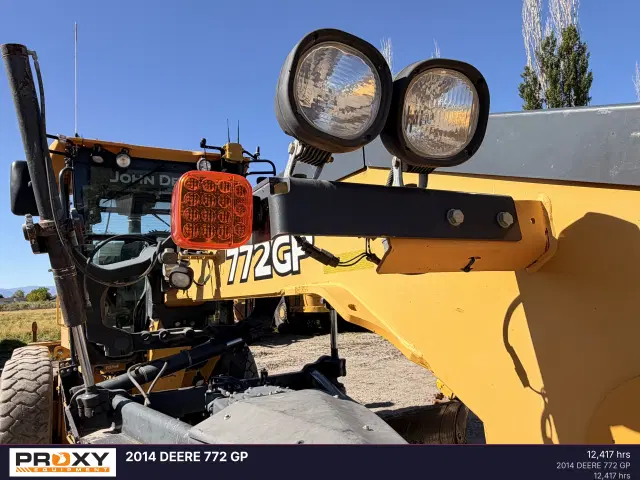 Image of John Deere 772GP equipment image 3