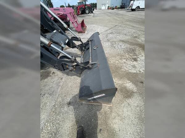 Image of Deutz-Fahr Agrofarm 410 equipment image 3