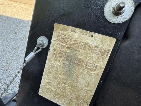 Image of Dixie Chopper Silver Eagle 2760 equipment image 4