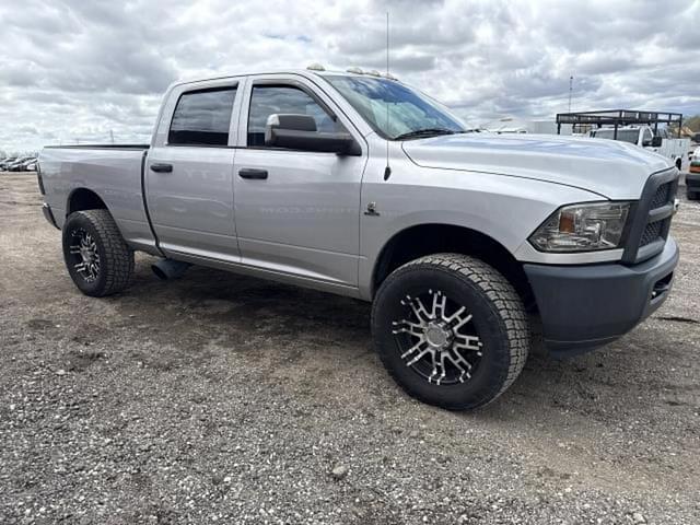 Image of Dodge Ram 3500 equipment image 4