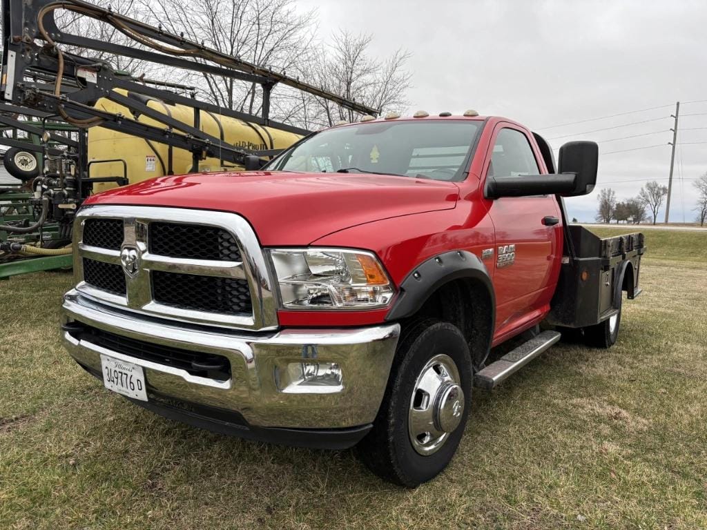 2014 Dodge Ram 3500 Equipment Image0
