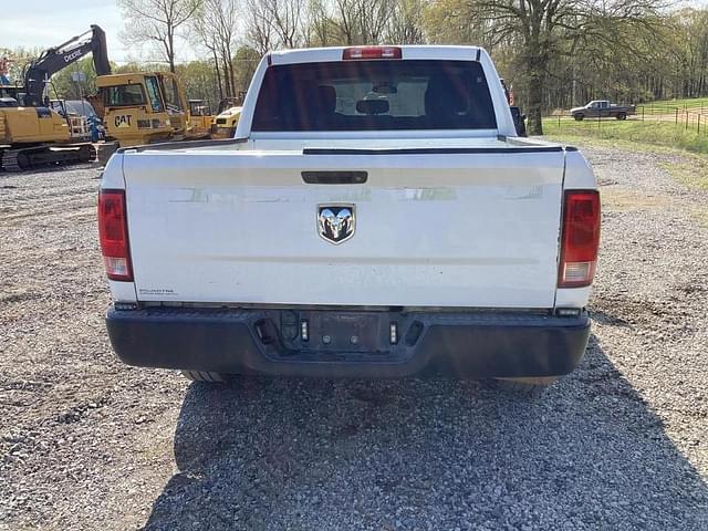Image of Dodge Ram 1500 equipment image 4