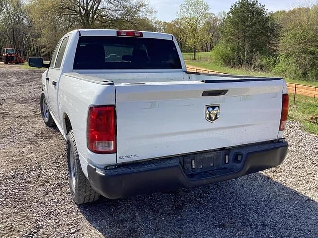Image of Dodge Ram 1500 equipment image 3