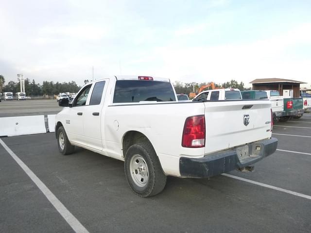 Image of Dodge Ram 1500 equipment image 4