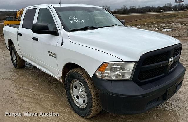 Image of Dodge Ram 1500 equipment image 2