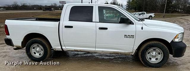 Image of Dodge Ram 1500 equipment image 3