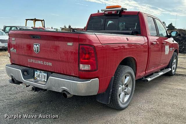 Image of Dodge Ram 1500 equipment image 4