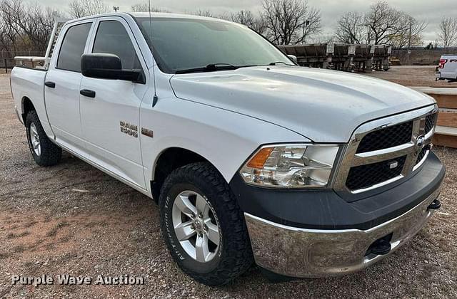 Image of Dodge Ram 1500 equipment image 2