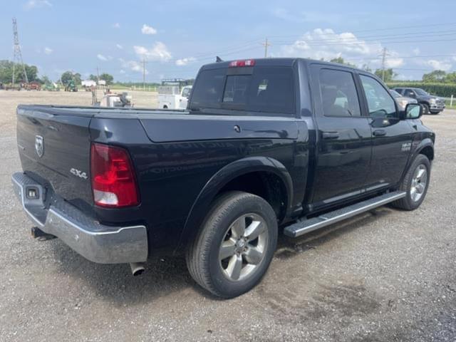 Image of Dodge Ram 1500 equipment image 2