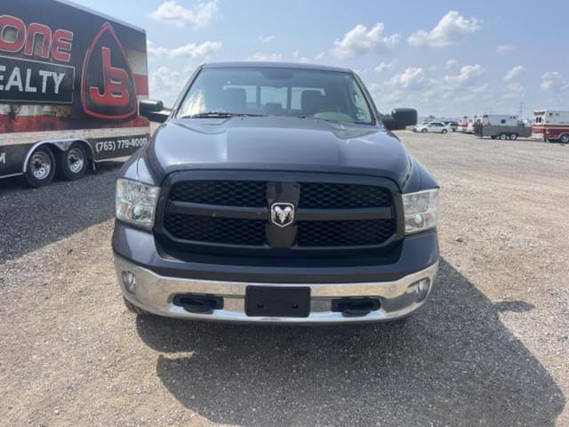 Image of Dodge Ram 1500 equipment image 4