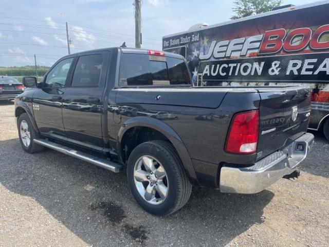 Image of Dodge Ram 1500 equipment image 1