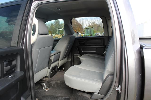 Image of Dodge Ram 1500 equipment image 3