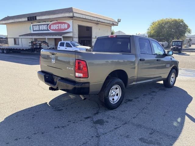 Image of Dodge Ram 1500 equipment image 2