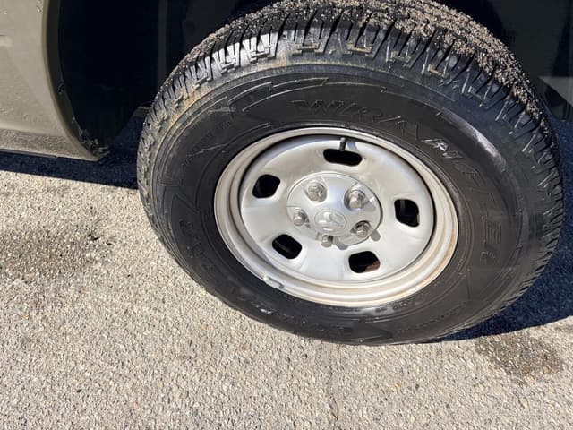 Image of Dodge Ram 1500 equipment image 4