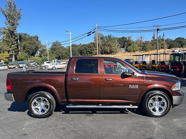 Image of Dodge Ram 1500 equipment image 3