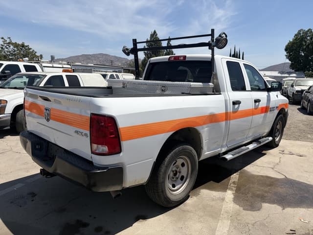 Image of Dodge Ram 1500 equipment image 2