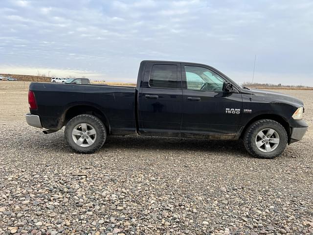 Image of Dodge Ram 1500 equipment image 3