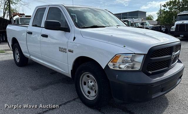Image of Dodge Ram 1500 equipment image 2