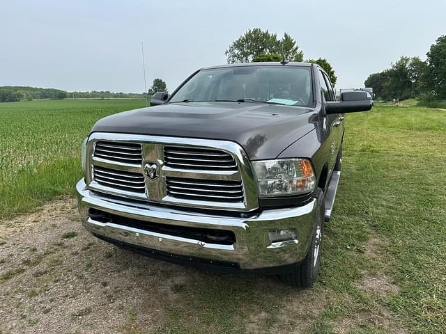 Image of Dodge Ram 2500 equipment image 3