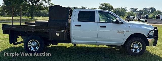 Image of Dodge Ram 2500 equipment image 3