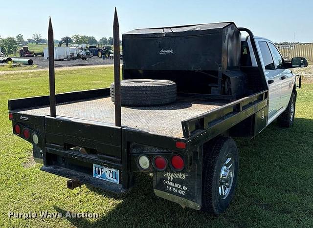 Image of Dodge Ram 2500 equipment image 4
