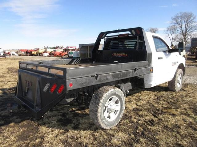 Image of Dodge Ram 2500 equipment image 1