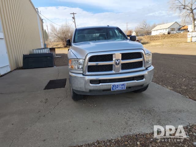 Image of Dodge Ram 2500 equipment image 2