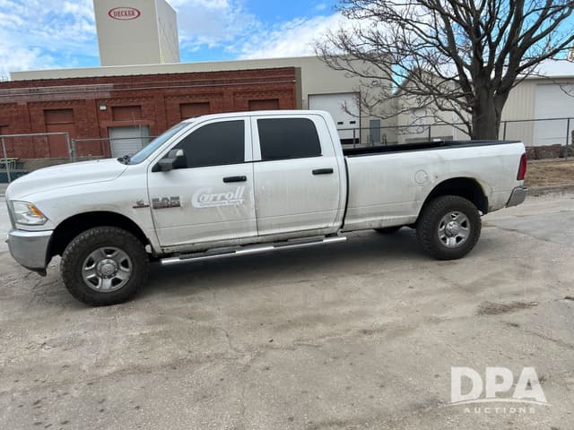 Image of Dodge Ram 2500 equipment image 3