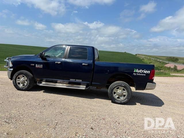 Image of Dodge Ram 2500 equipment image 3