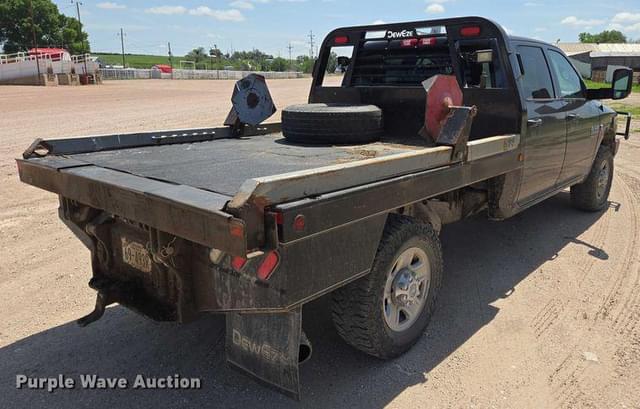 Image of Dodge Ram 3500 equipment image 4