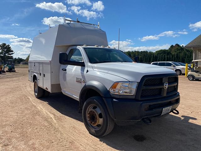 Image of Dodge Ram 4500 equipment image 2