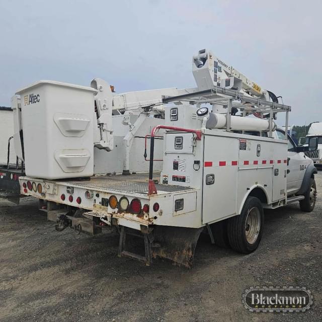 Image of Dodge Ram 5500 equipment image 2