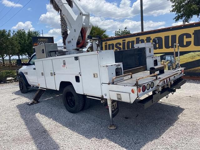 Image of Dodge Ram 2500 equipment image 1