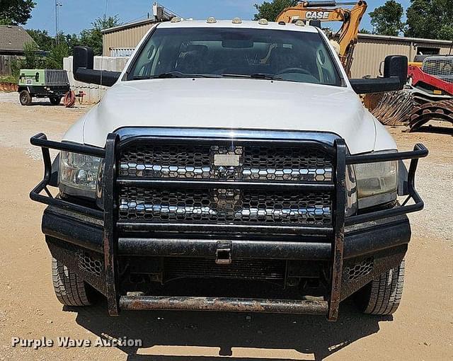 Image of Dodge Ram 5500 equipment image 1