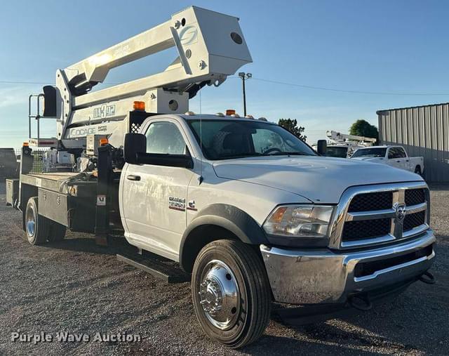 Image of Dodge Ram 5500HD equipment image 2