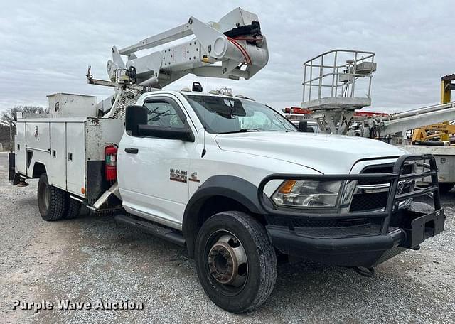 Image of Dodge Ram 5500HD equipment image 2