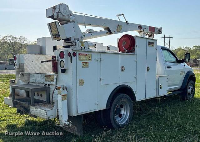 Image of Dodge Ram 5500HD equipment image 4