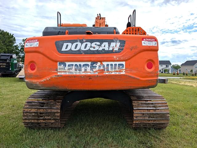 Image of  Doosan DX225LC-3 equipment image 4