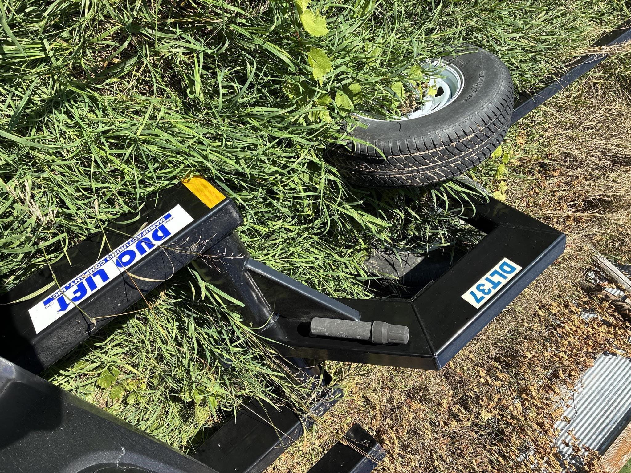 2014 Duo Lift DLT37 Equipment Image0