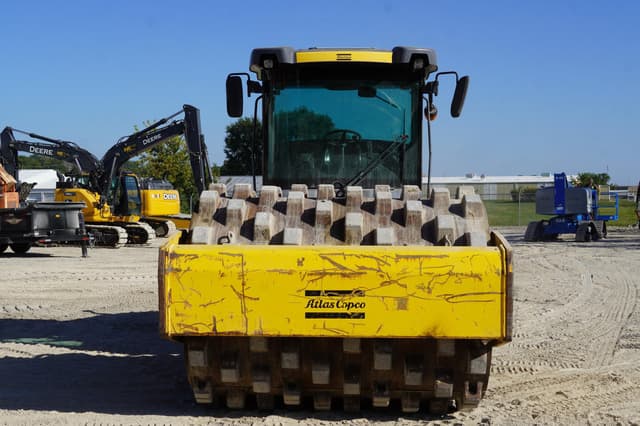 Image of DYNAPAC CA2500D equipment image 3