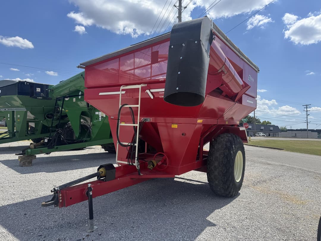 Image of E-Z Trail 510 Primary image