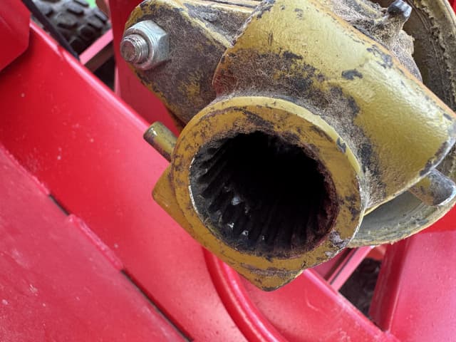 Image of E-Z Trail 510 equipment image 2