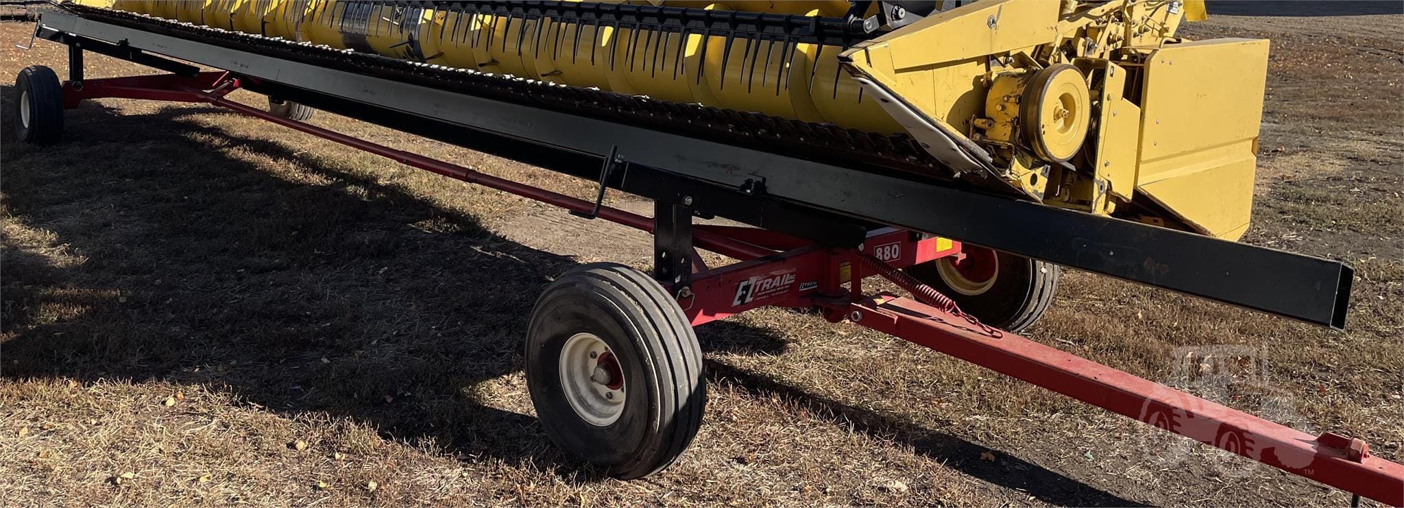 2014 E-Z Trail 880 Equipment Image0