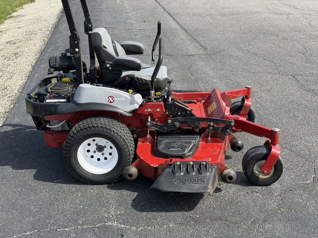 Image of Exmark LZ980KC726 equipment image 3