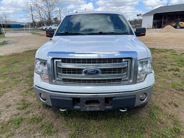 Image of Ford F-150 equipment image 2